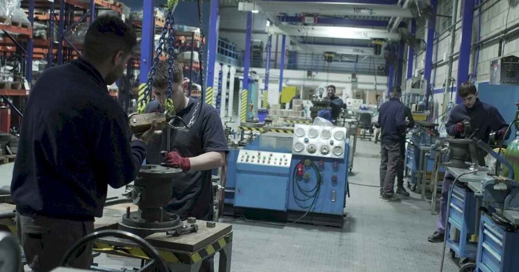 la-produccion-de-las-pymes-cayo-9,9%-en-febrero-y-hay-«incertidumbre»-por-la-apertura-de-importaciones