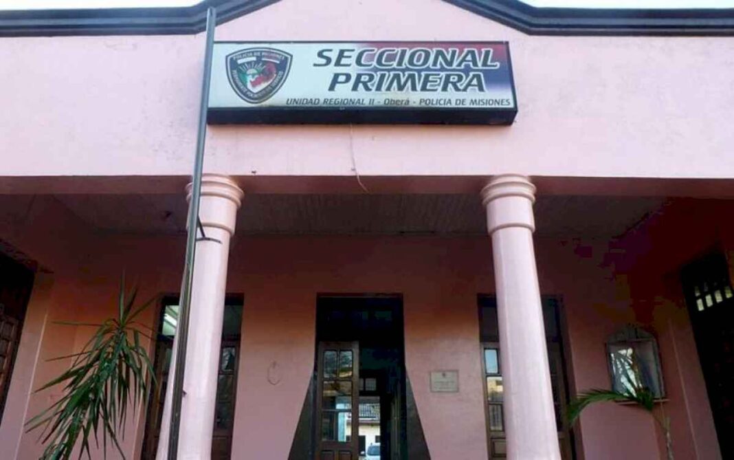 obera:-denuncian-pelea-entre-alumnos-afuera-del-colegio