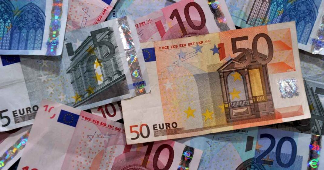 euro-hoy:-a-cuanto-cotiza-este-martes-23-de-abril