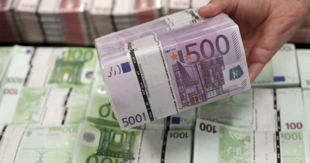 euro-hoy:-a-cuanto-cotiza-este-miercoles-24-de-abril