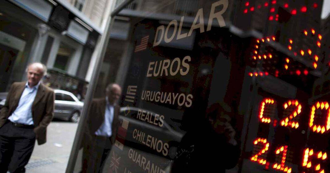 dolar-blue-hoy:-a-cuanto-cotiza-este-lunes-29-de-abril