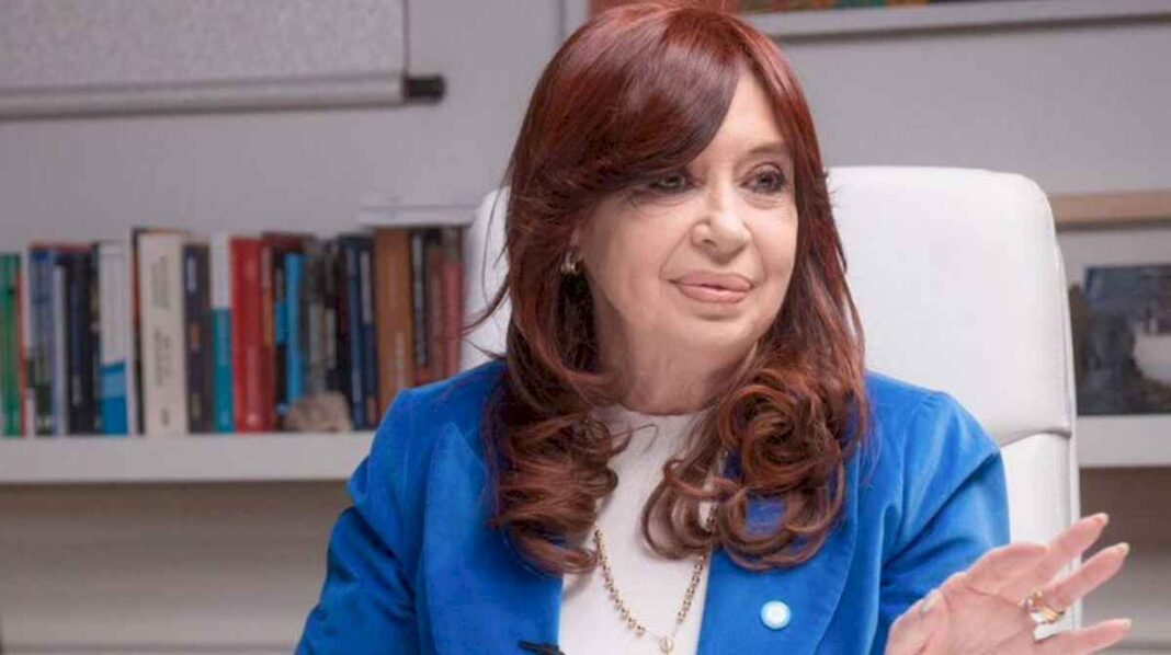 cristina-kirchner-cuestiono-a-los-autores-intelectuales-del-ataque-en-su-contra:-protegidos-por-comodoro-py