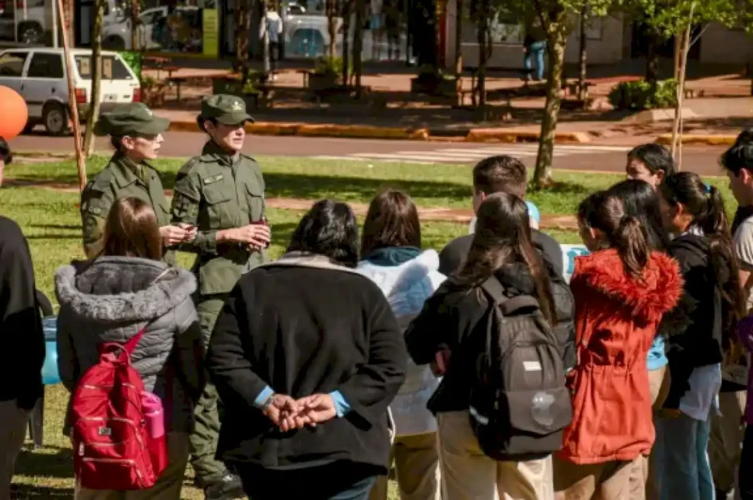 se-realizo-una-jornada-de-prevencion-del-suicidio-en-san-vicente