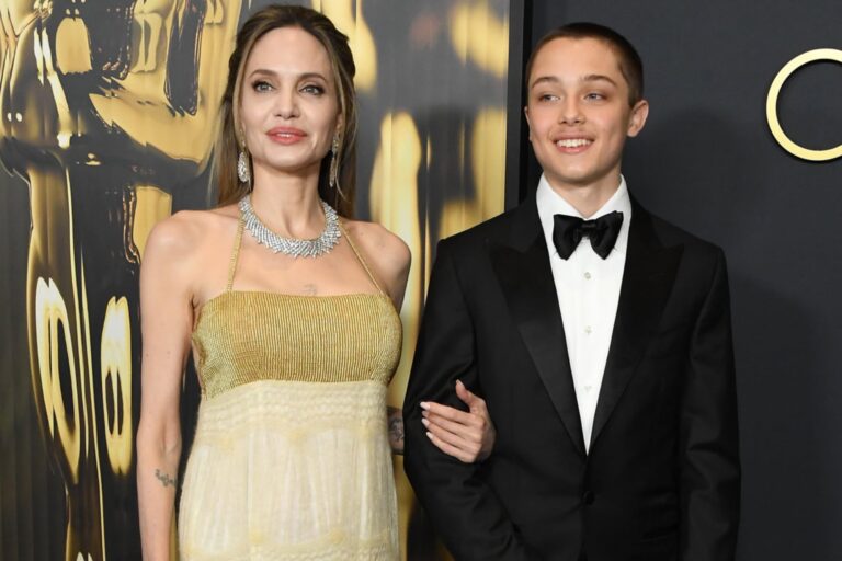 El hijo de Angelina Jolie y Brad Pitt que nunca sale apareció en una alfombra roja y sorprendió con el parecido a su padre