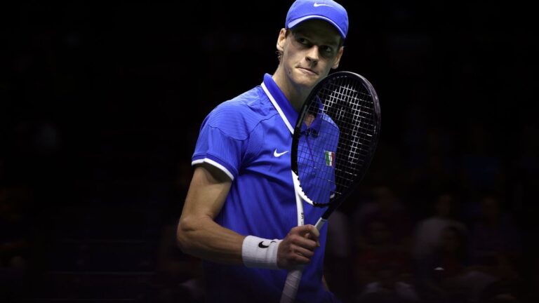 Copa Davis: Italia hace gala de su potencia y vuelve a ser finalista