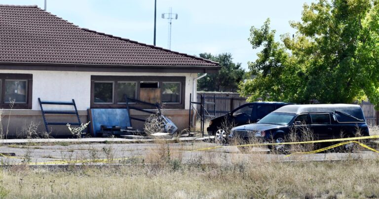 Macabro hallazgo de casi 200 cuerpos en descomposición en una funeraria destapa fraude y abusos a cadáveres