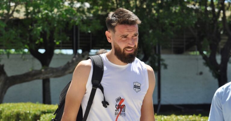 Riestra, adelantado: el primer equipo en reforzarse para el 2025