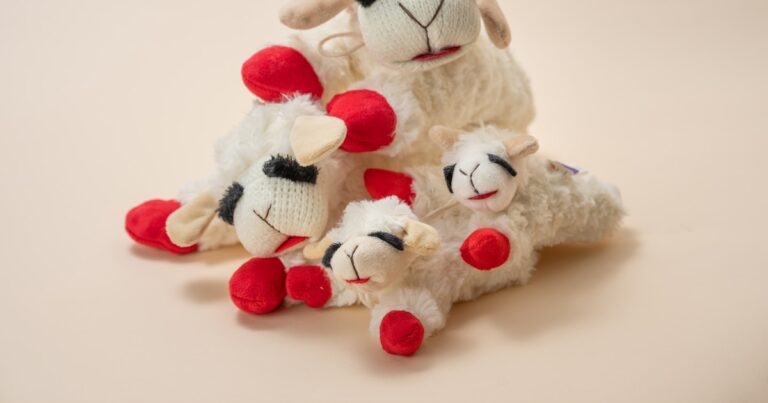 Te presentamos a Lamb Chop, el juguete para perros más popular de Estados Unidos