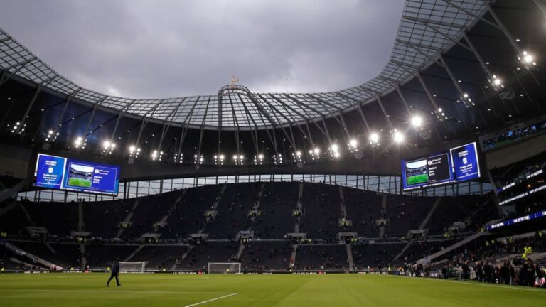Pelota libre de riesgo en el celular: cómo ver en vivo Tottenham vs Manchester United
