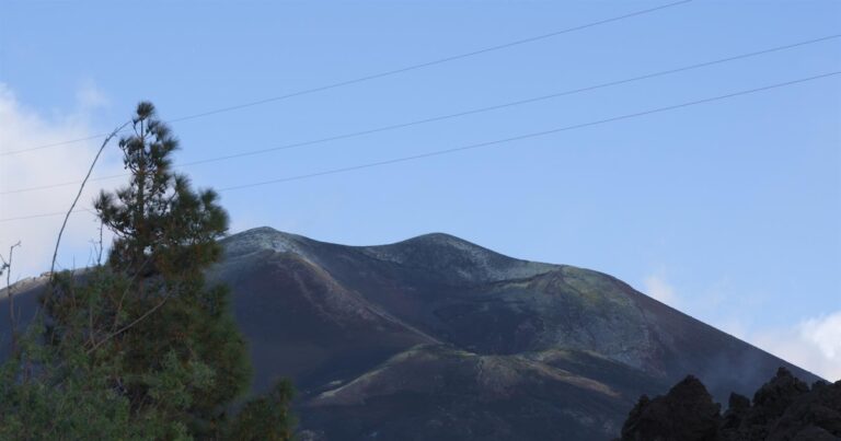 Canarias amplía el plazo de inscripción en el Registro de afectados por la erupción de La Palma al 31 de julio