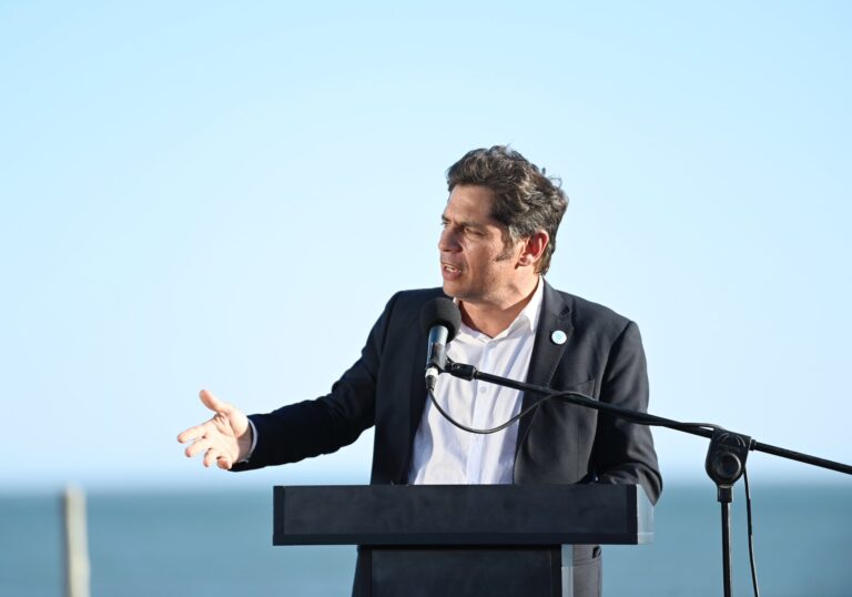 Axel Kicillof lanzó un movimiento propio acompañado por intendentes, legisladores y sindicatos