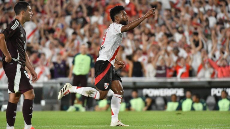 Fútbol libre por celular: cómo ver en vivo San Martín de San Juan vs. River