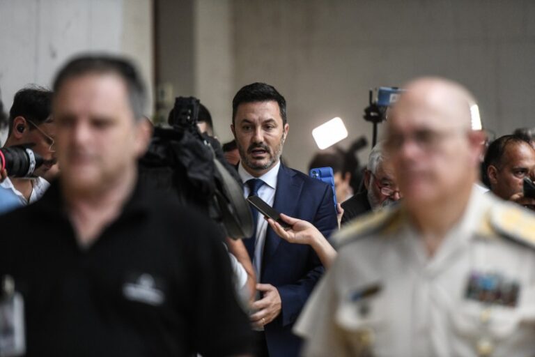 El vaciamiento de la obra social de los militares afecta a los pacientes oncológicos que no consiguen medicamentos