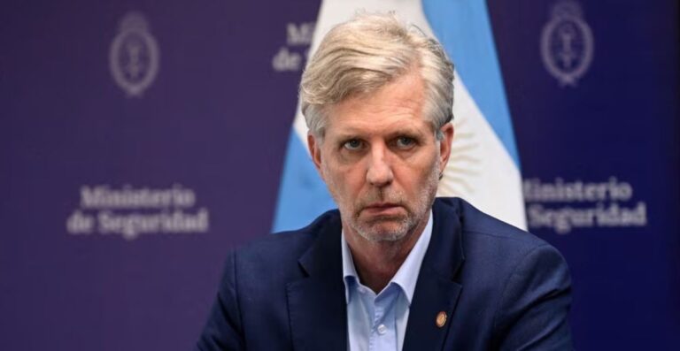 Espionaje a opositores. Filtran un nuevo informe de la SIDE