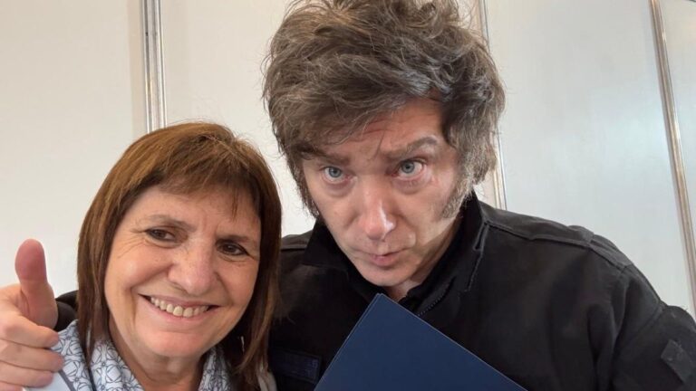 Patricia Bullrich reconoció en un acto con gendarmes que «los alquileres son altísimos»