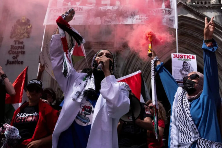 Marcha antisemita en Londres: más de 300 detenidos, entre ellos un terrorista