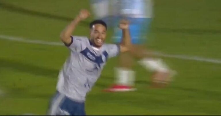 Deportivo Merlo lo empató sobre el final en el clásico