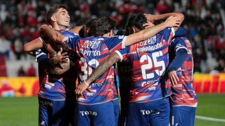 Fútbol libre por celular: cómo ver en vivo Unión vs. Huracán