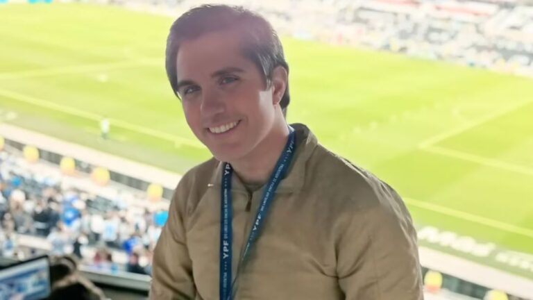 El periodista que hizo emocionar a Lionel Scaloni reveló el duro momento que vivió antes de Qatar 2022