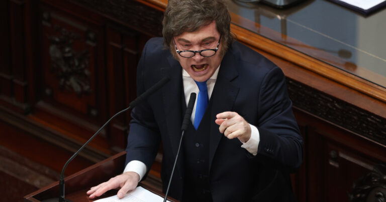 «The Economist» sobre la apertura de sesiones de Milei: «El éxito alimentó su arrogancia y agresividad»