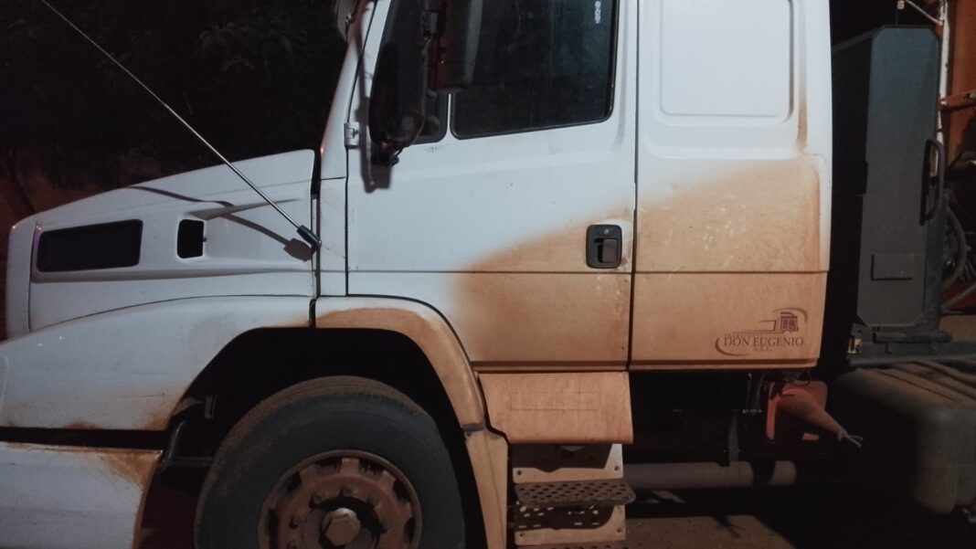 Camión Mercedes Benz involucrado en choque fatal en Puerto Iguazú